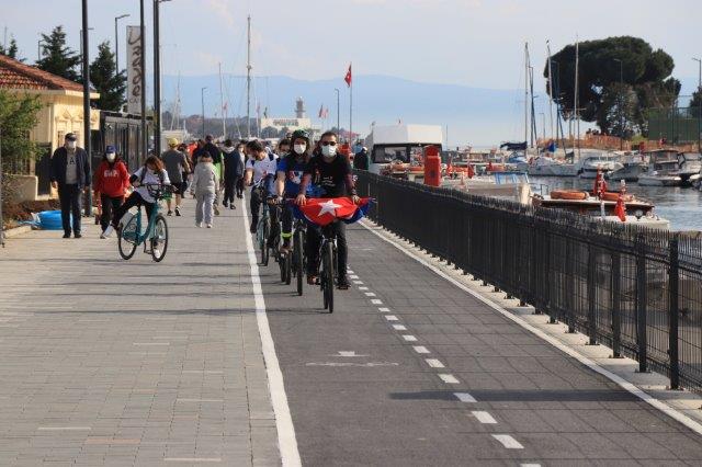 Bicicletada contra el bloqueo, Estambul, Turquía