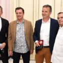 Entregan reconocimiento a grupo parlamentario francés de amistad con Cuba