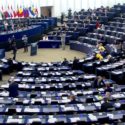 Reclamo ¡Dejen vivir a Cuba! retumbó en Eurocámara
