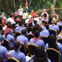 Presidente de Cuba apoya a jóvenes detenidos en su regreso a EEUU