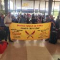 Una brigada de amigos, Isla adentro