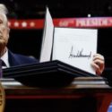 Trump revoca la salida de Cuba de la infame lista de países promotores del terrorismo