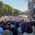 En marcha de Los Ángeles voces contra bloqueo de EEUU a Cuba