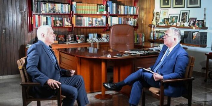 Entrevista concedida por el Presidente Díaz-Canel al periodista Roberto Cavada